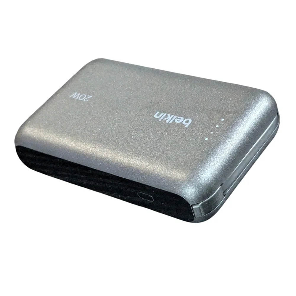Aa2U Belkin BoostCharge‎ Power Bank 10K Wth Integrated USB-C Cable BPB021 Black